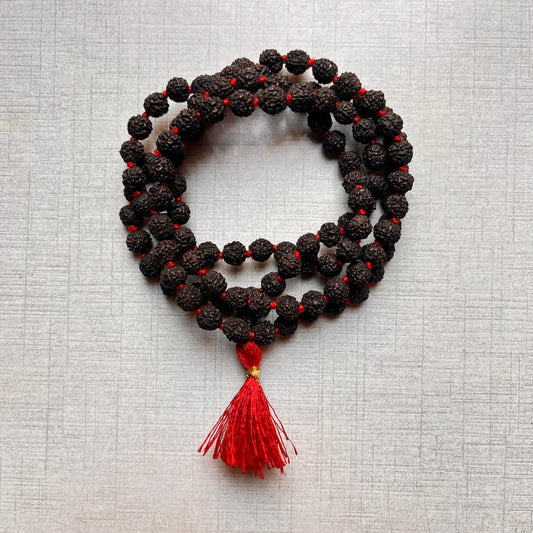 5 Mukhi Rudraksha Jaap & Wearing Mala | 108 Beads, 7mm, Black Colour with Red Tassel