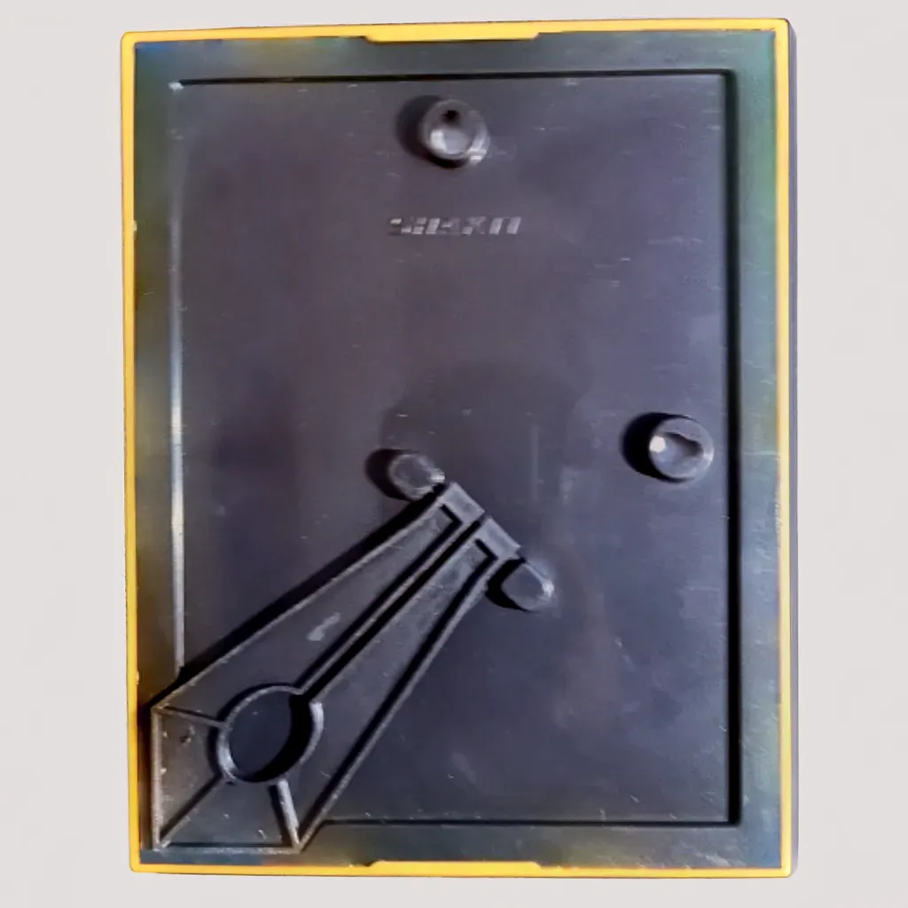 Maa Durga Jari-Coated  Photo Frame | Ideal Spiritual Gift for Home, Religious Wall Decor | Decorative Wall Art for Home Temple | Golden (16 x 21) Cm